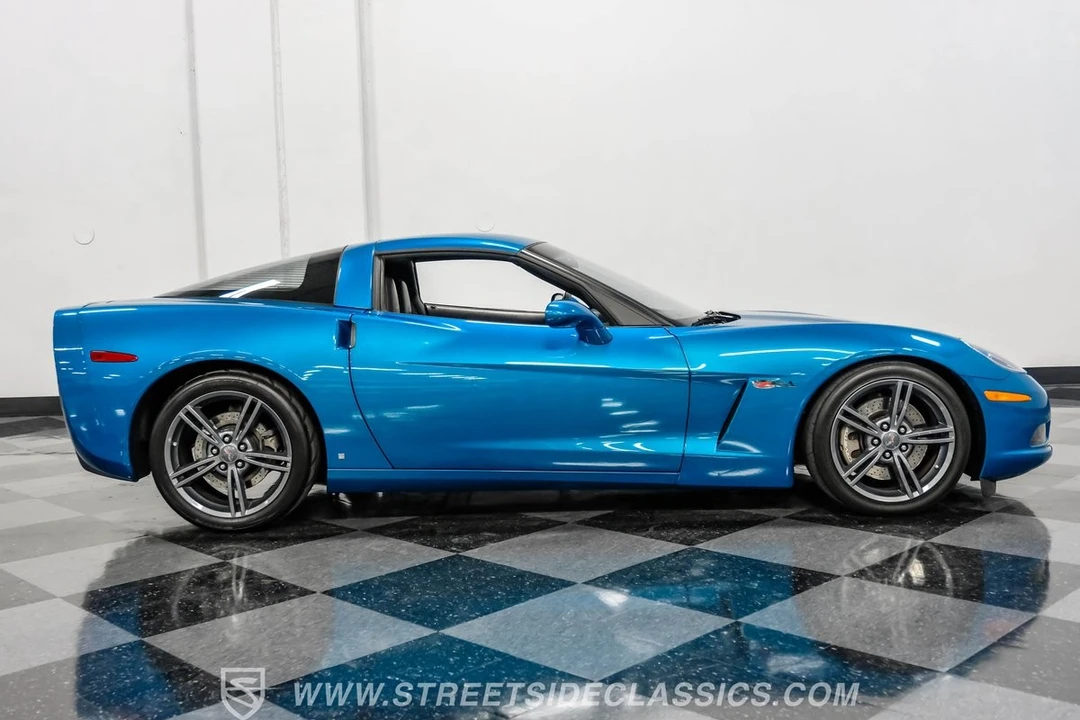 2008 Chevrolet Corvette C6 - Image 12 of 21