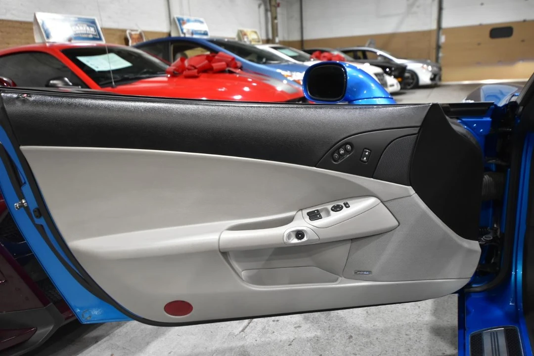 2008 Chevrolet Corvette C6 - Image 17 of 31