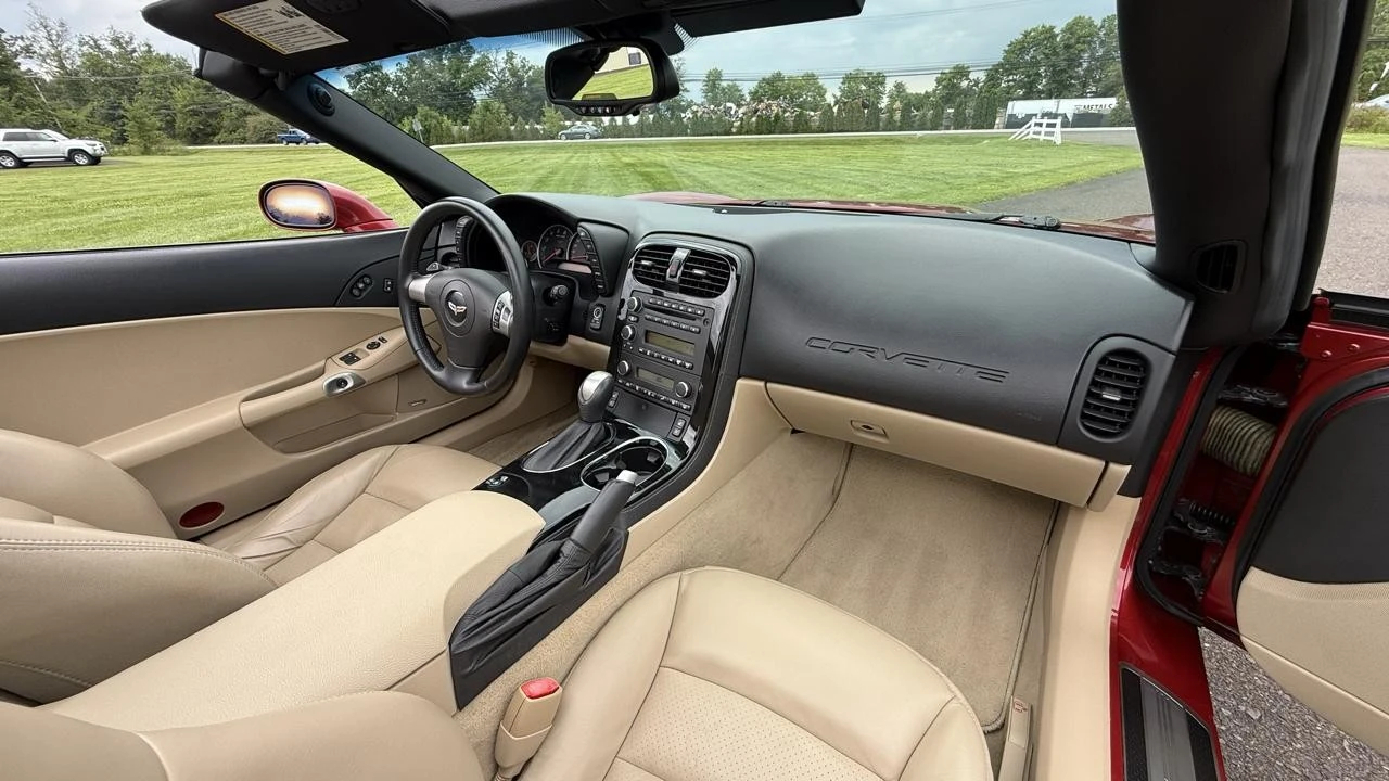 2008 Chevrolet Corvette C6 - Image 24 of 31