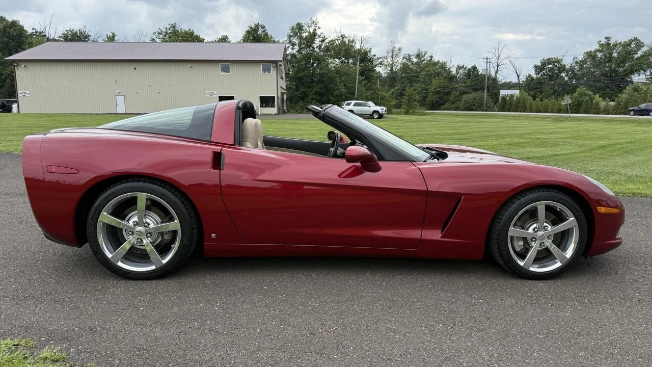 2008 Chevrolet Corvette C6 - Image 8 of 31
