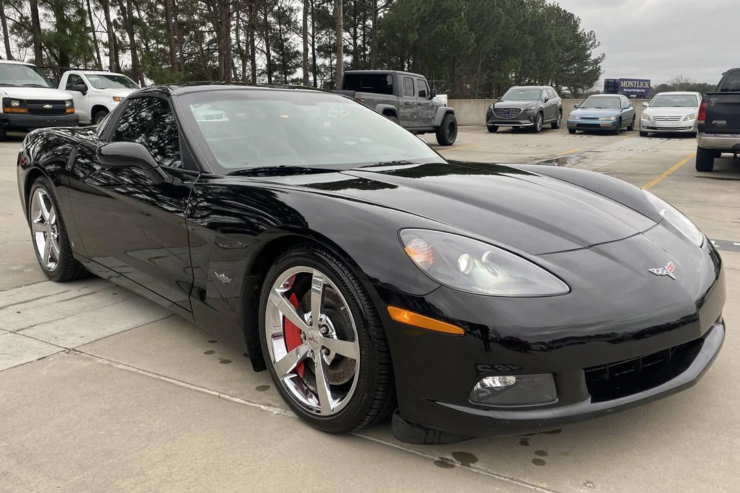 2008 Chevrolet Corvette C6 - Image 2 of 31
