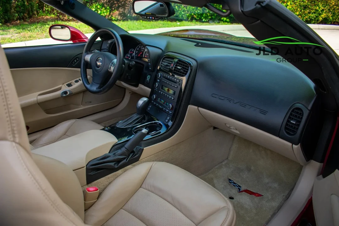 2008 Chevrolet Corvette C6 - Image 16 of 31
