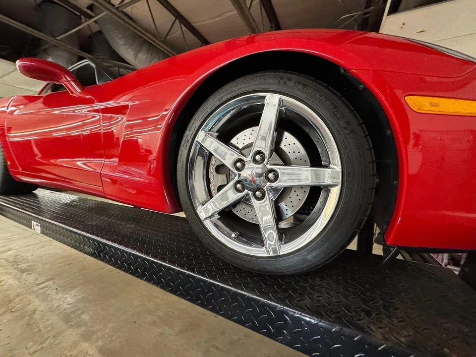 2008 Chevrolet Corvette C6 - Image 16 of 31