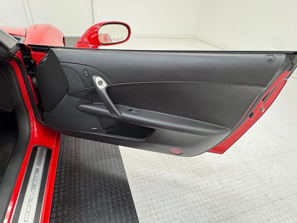 2008 Chevrolet Corvette C6 - Image 20 of 31
