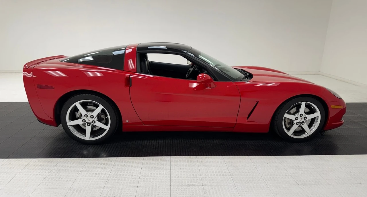 2008 Chevrolet Corvette C6 - Image 9 of 31
