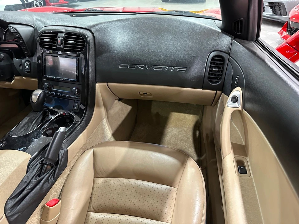 2008 Chevrolet Corvette C6 - Image 14 of 21