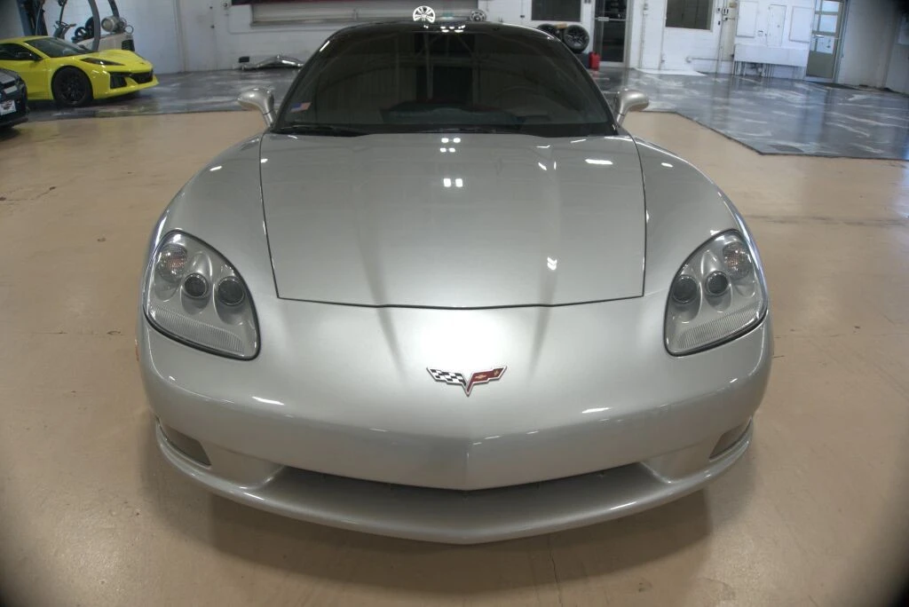 2008 Chevrolet Corvette C6 - Image 8 of 31