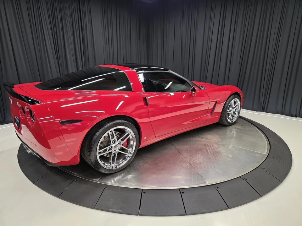2008 Chevrolet Corvette C6 - Image 11 of 12