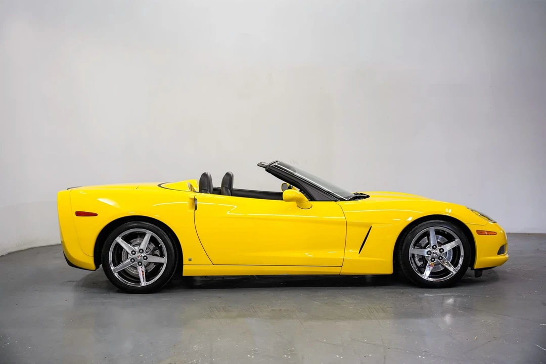 2008 Chevrolet Corvette C6 - Image 2 of 31