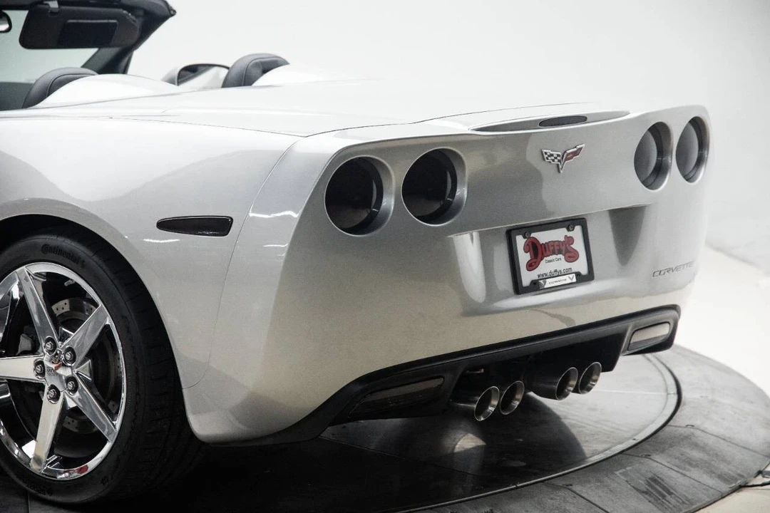 2008 Chevrolet Corvette C6 - Image 15 of 21