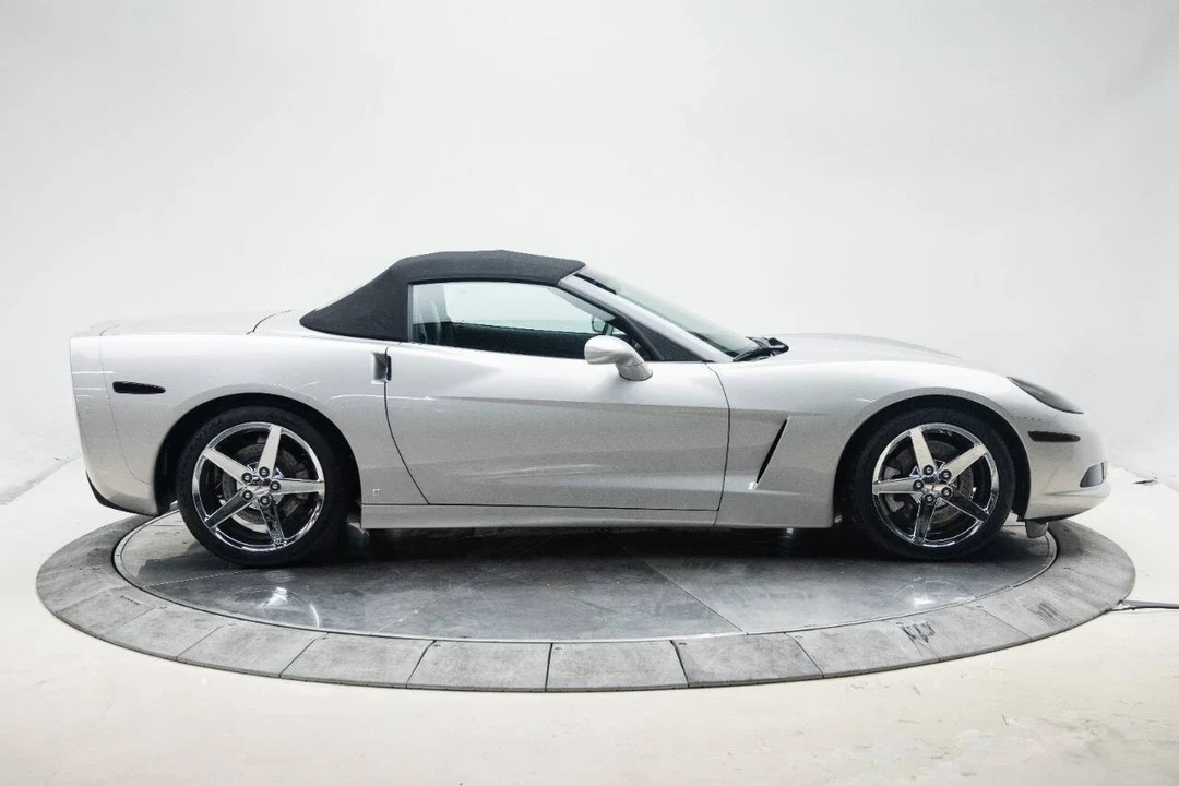 2008 Chevrolet Corvette C6 - Image 2 of 21