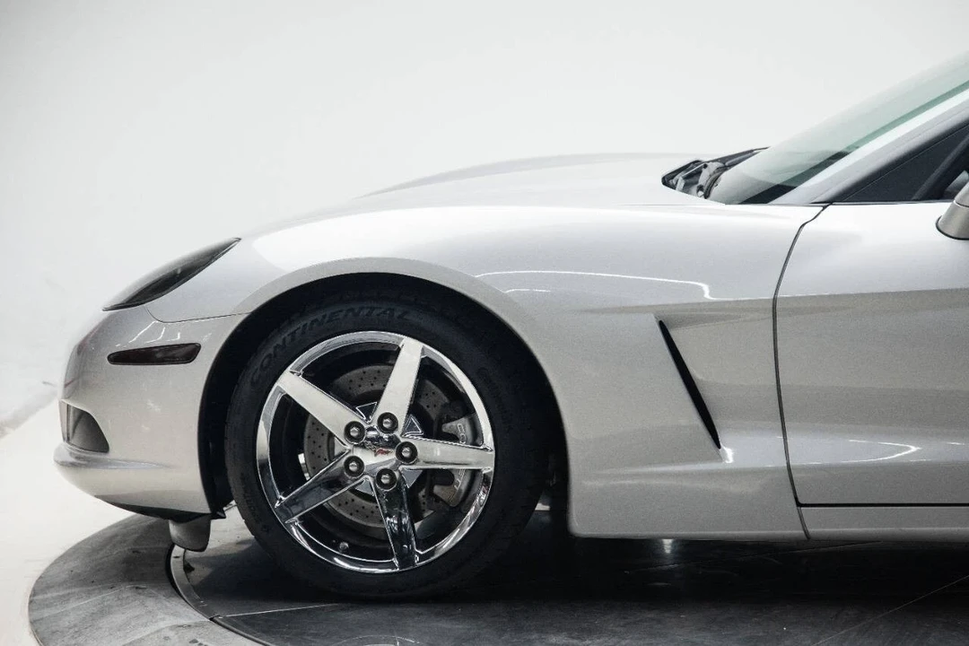 2008 Chevrolet Corvette C6 - Image 17 of 21