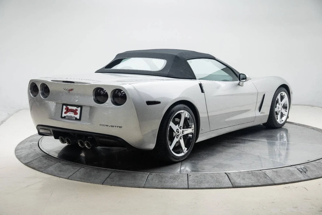 2008 Chevrolet Corvette C6 - Image 12 of 21