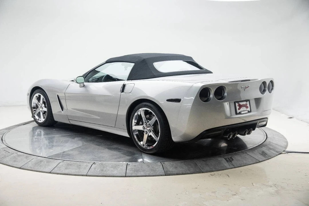 2008 Chevrolet Corvette C6 - Image 10 of 21