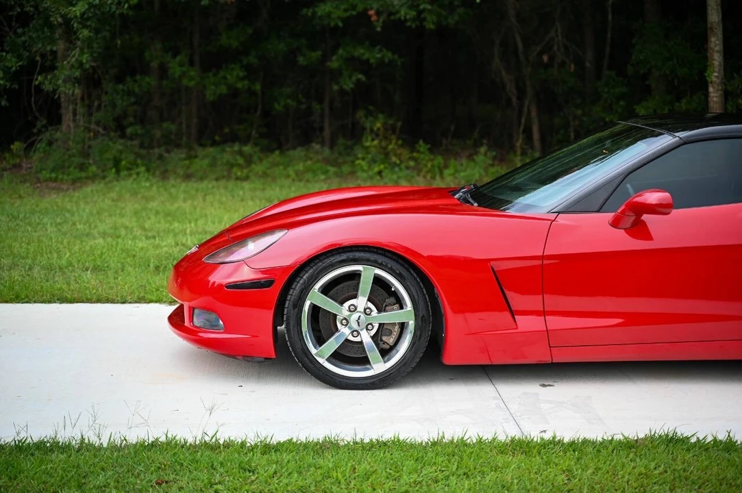 2008 Chevrolet Corvette C6 - Image 12 of 31