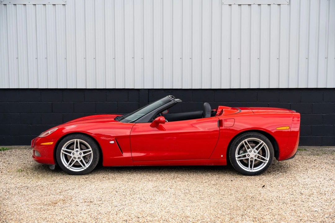 2008 Chevrolet Corvette C6 - Image 25 of 30