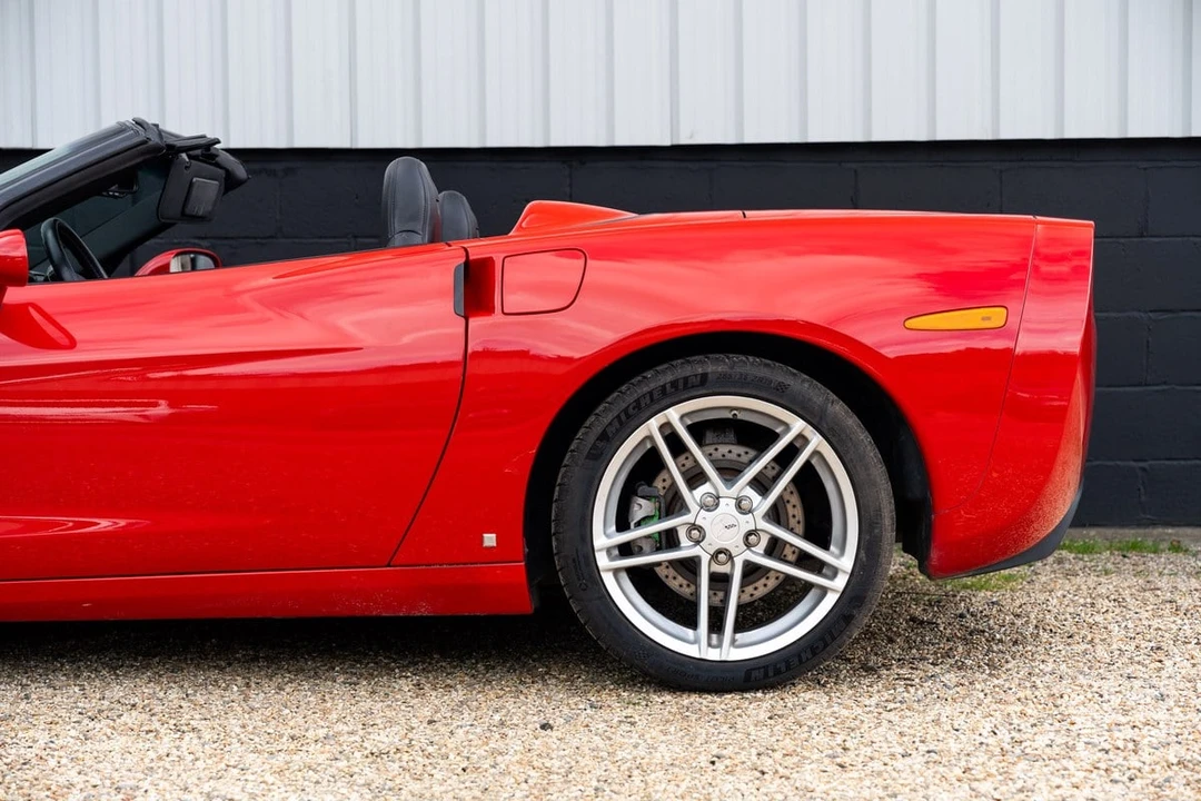 2008 Chevrolet Corvette C6 - Image 13 of 30