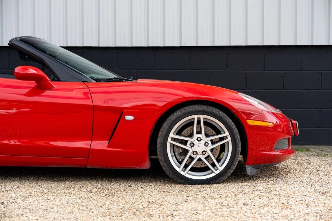 2008 Chevrolet Corvette C6 - Image 15 of 30