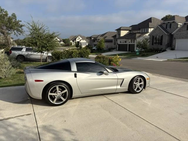 2008 Chevrolet Corvette C6 - Image 2 of 9