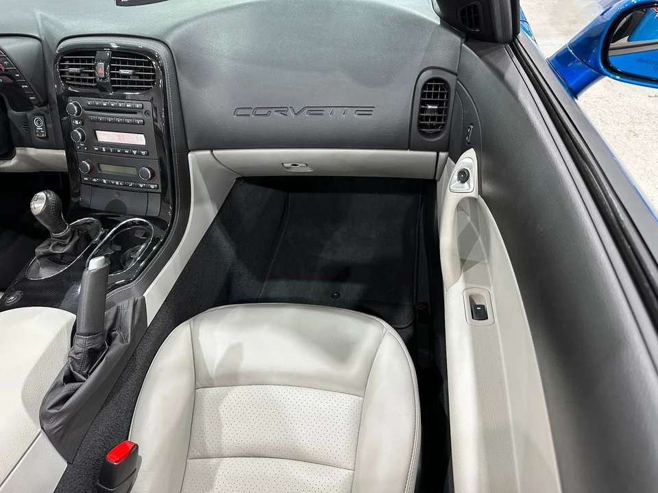 2008 Chevrolet Corvette C6 - Image 13 of 21