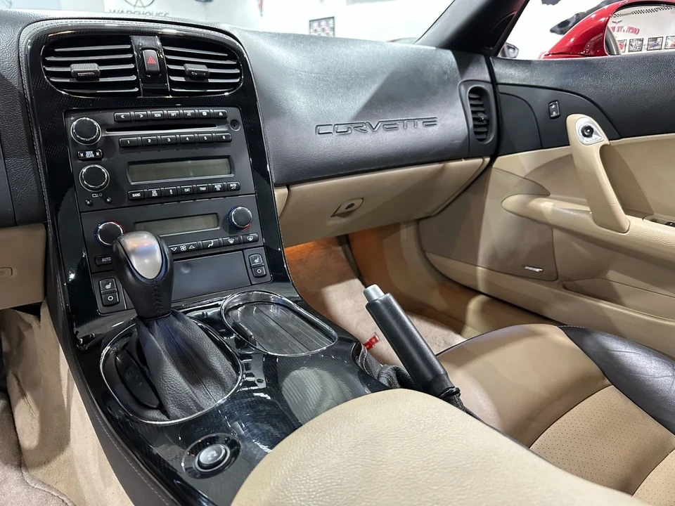 2008 Chevrolet Corvette C6 - Image 16 of 20