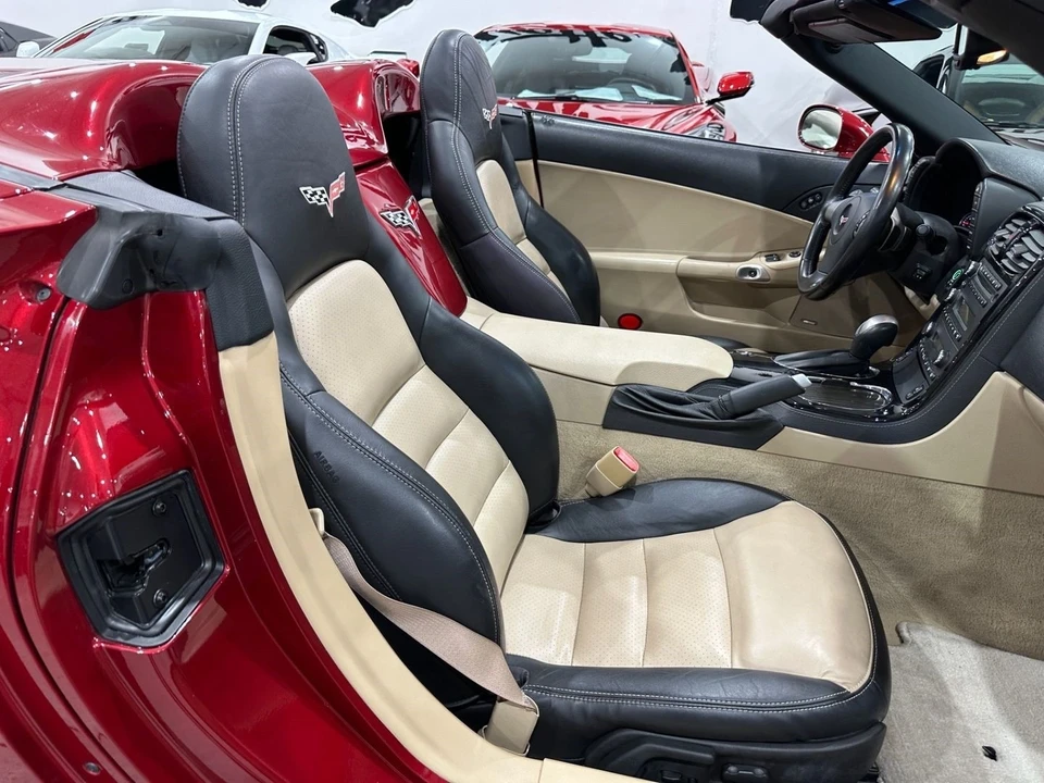 2008 Chevrolet Corvette C6 - Image 14 of 21