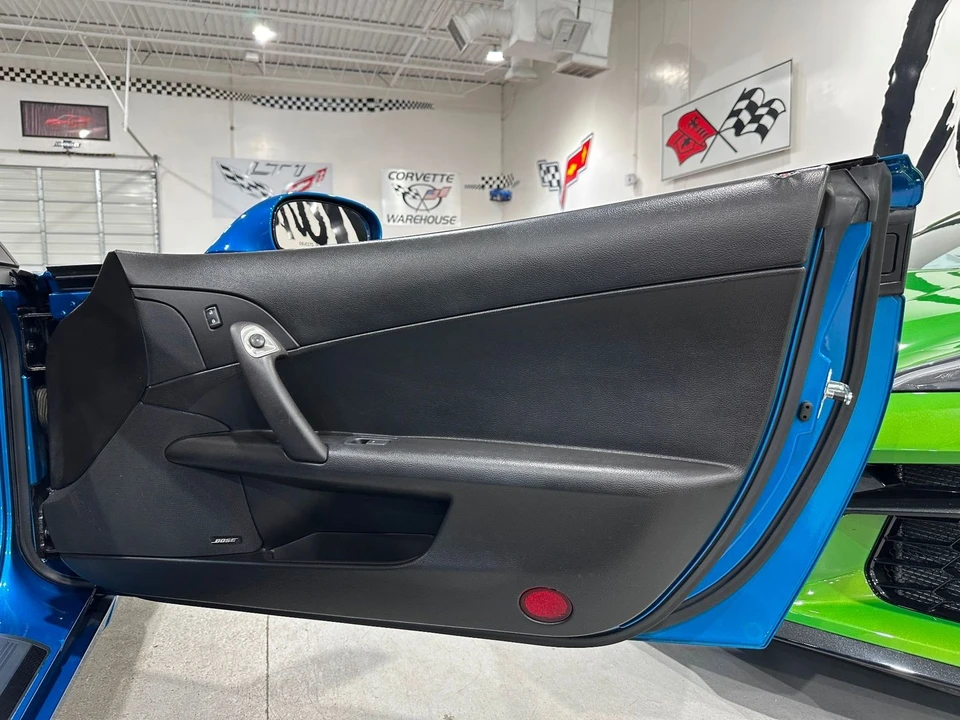 2008 Chevrolet Corvette C6 - Image 16 of 21