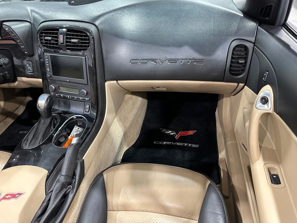 2008 Chevrolet Corvette C6 - Image 13 of 21