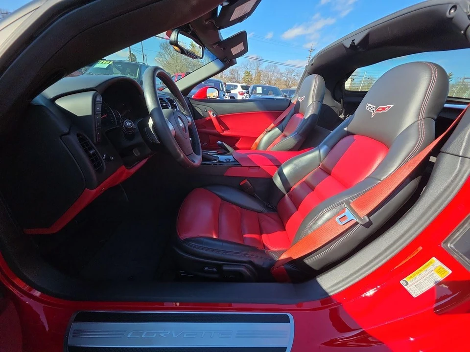 2008 Chevrolet Corvette C6 - Image 3 of 12