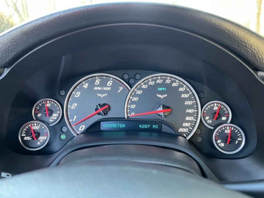 2008 Chevrolet Corvette C6 - Image 15 of 30