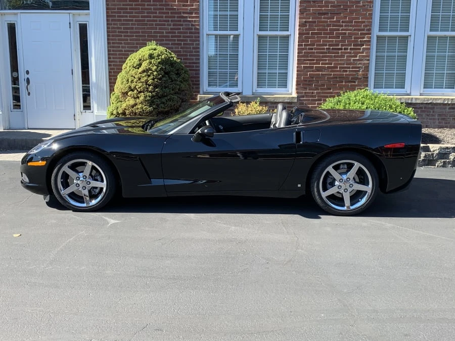 2008 Chevrolet Corvette C6 - Image 2 of 11