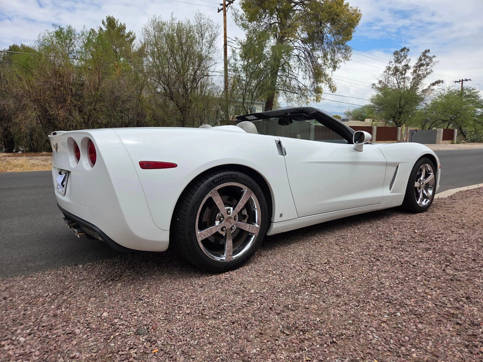 2008 Chevrolet Corvette C6 - Image 10 of 31