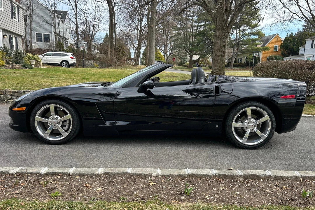2008 Chevrolet Corvette C6 - Image 3 of 31