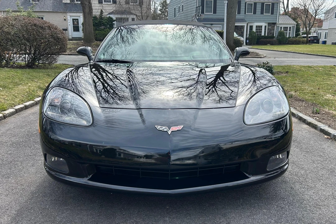 2008 Chevrolet Corvette C6 - Image 2 of 31