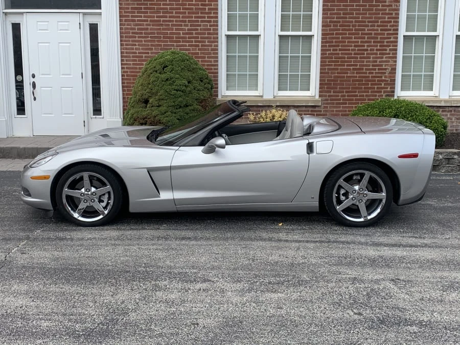 2008 Chevrolet Corvette C6 - Image 2 of 11