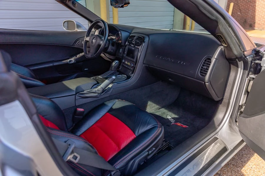 2008 Chevrolet Corvette C6 - Image 19 of 31