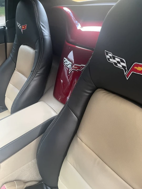 2008 Chevrolet Corvette C6 - Image 10 of 16