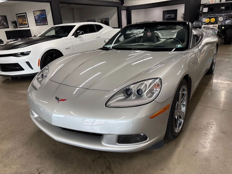 2008 Chevrolet Corvette C6 - Image 2 of 31