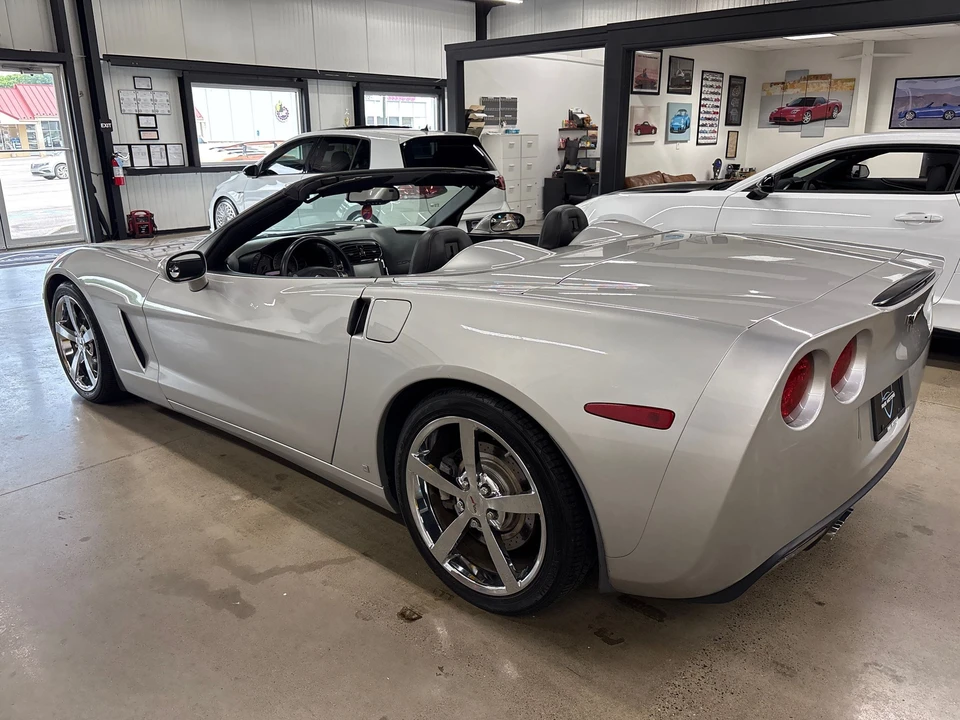 2008 Chevrolet Corvette C6 - Image 8 of 31