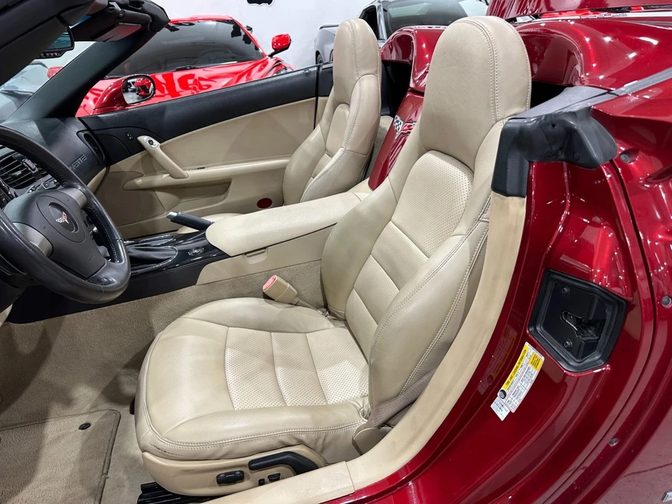 2008 Chevrolet Corvette C6 - Image 13 of 21