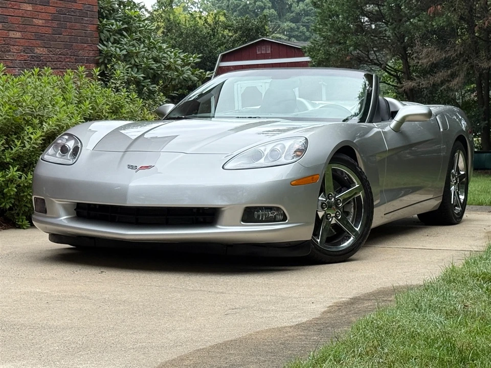 2008 Chevrolet Corvette C6 - Image 10 of 30