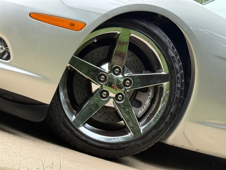 2008 Chevrolet Corvette C6 - Image 8 of 30