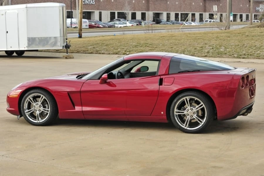 2008 Chevrolet Corvette C6 - Image 2 of 11