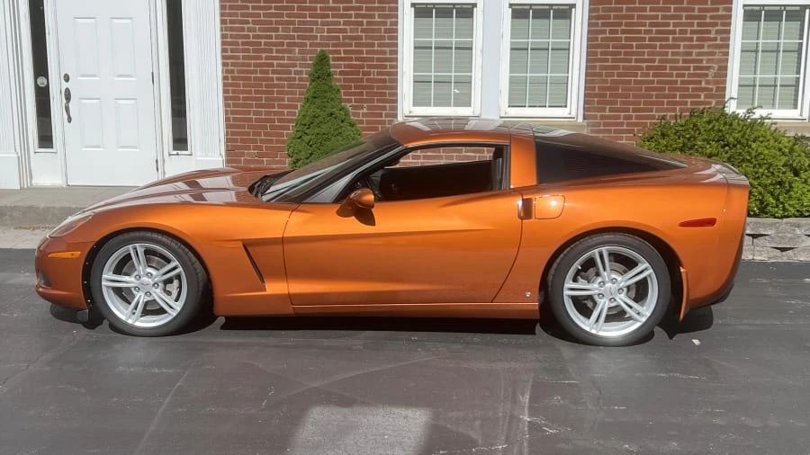 2008 Chevrolet Corvette C6 - Image 2 of 9