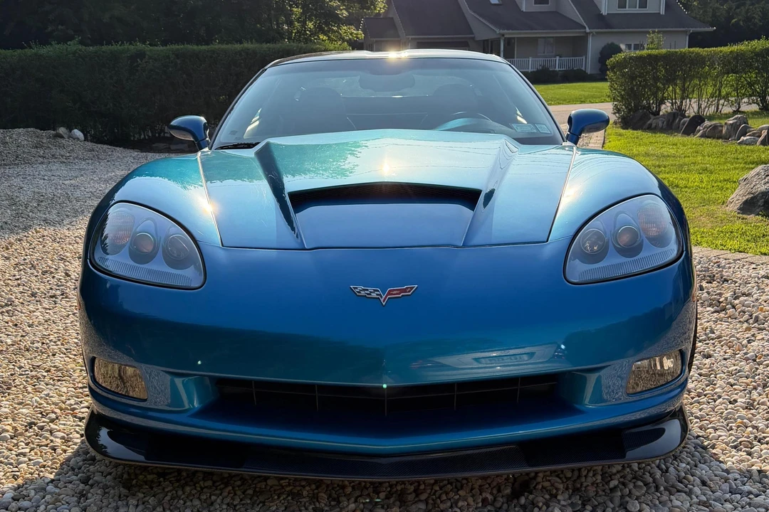 2008 Chevrolet Corvette C6 - Image 2 of 31