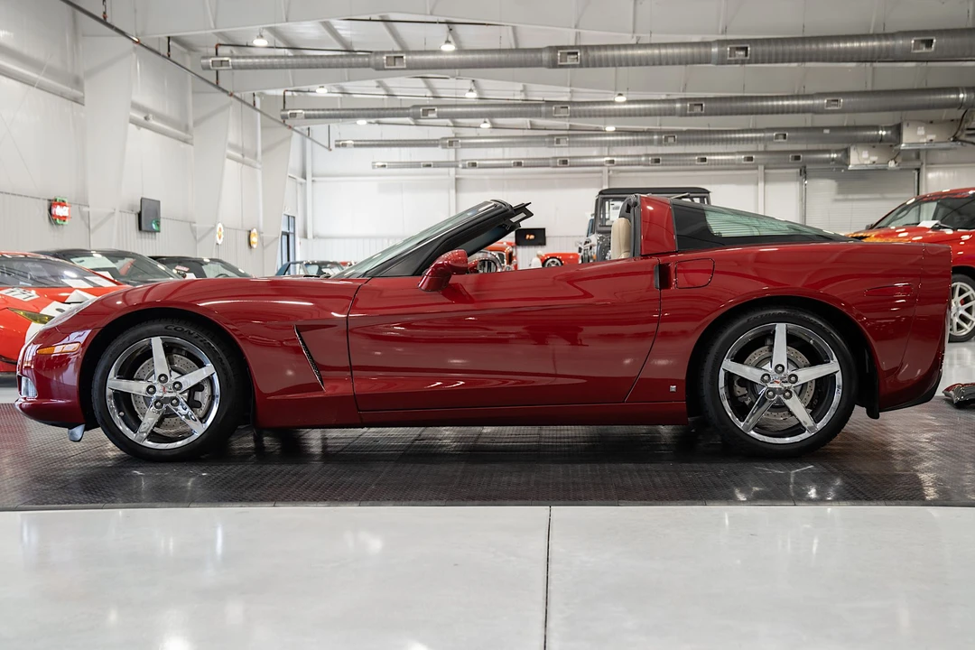 2008 Chevrolet Corvette C6 - Image 6 of 31