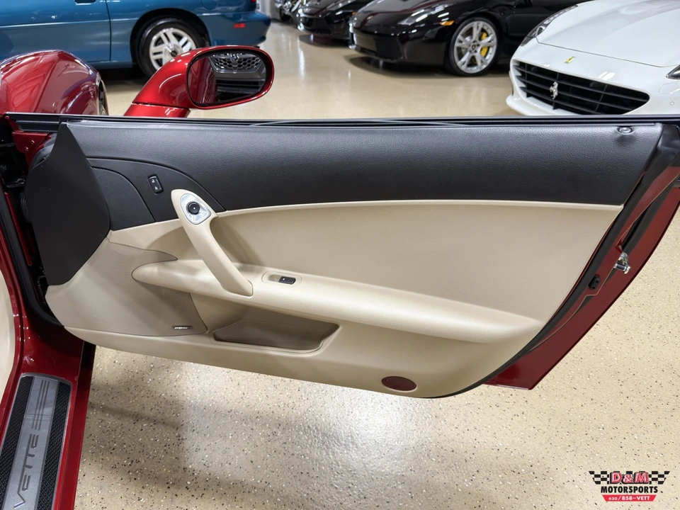 2008 Chevrolet Corvette C6 - Image 28 of 31