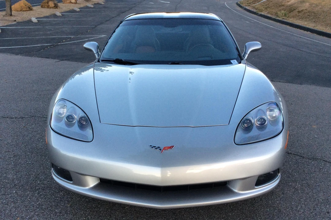2008 Chevrolet Corvette C6 - Image 2 of 29