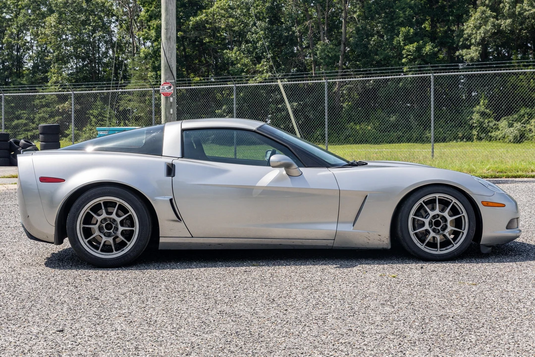 2008 Chevrolet Corvette C6 - Image 3 of 31