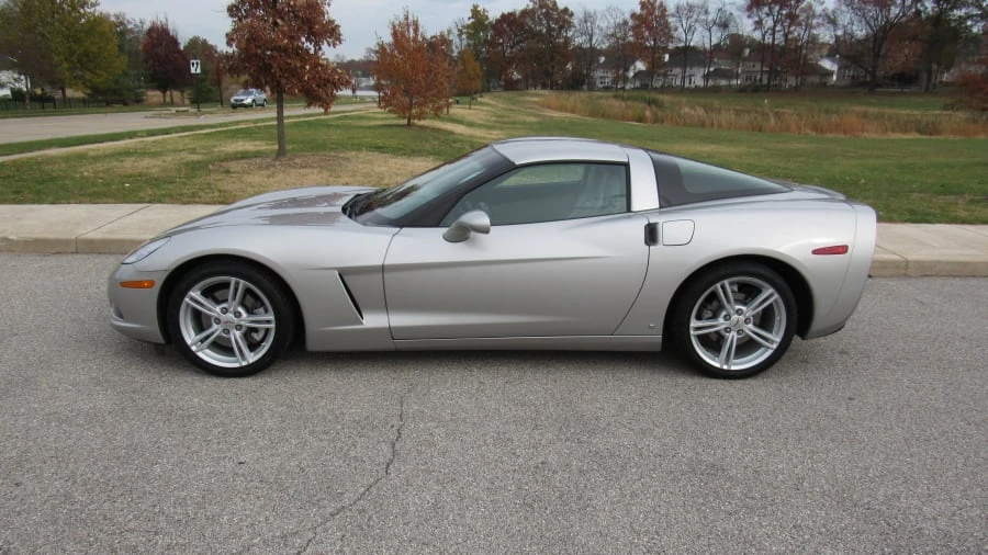 2008 Chevrolet Corvette C6 - Image 2 of 7